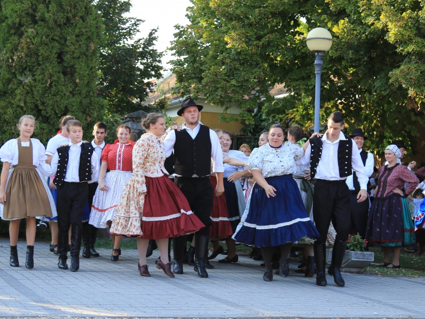 VII.Litéri szilvaünnep