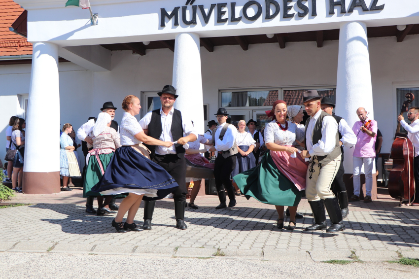 XII. Litéri Szilvaünnep