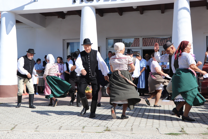 XII. Litéri Szilvaünnep