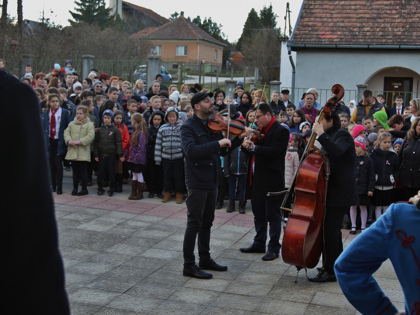 Az 1848-49-es forradalom és szabadságharc hagyomány-felelevenítő, történelmi megemlékezés