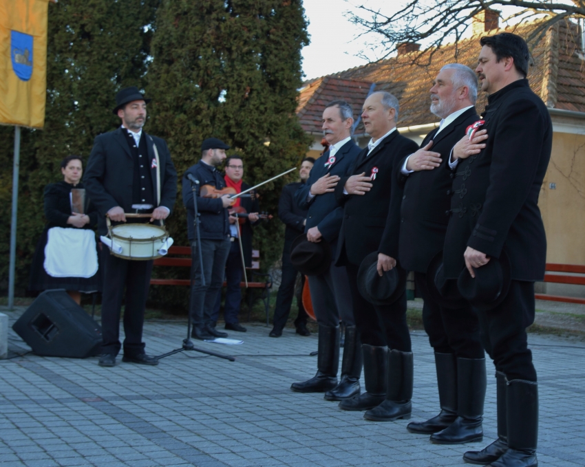 Az 1848-49-es forradalom és szabadságharc hagyomány-felelevenítő, történelmi megemlékezés