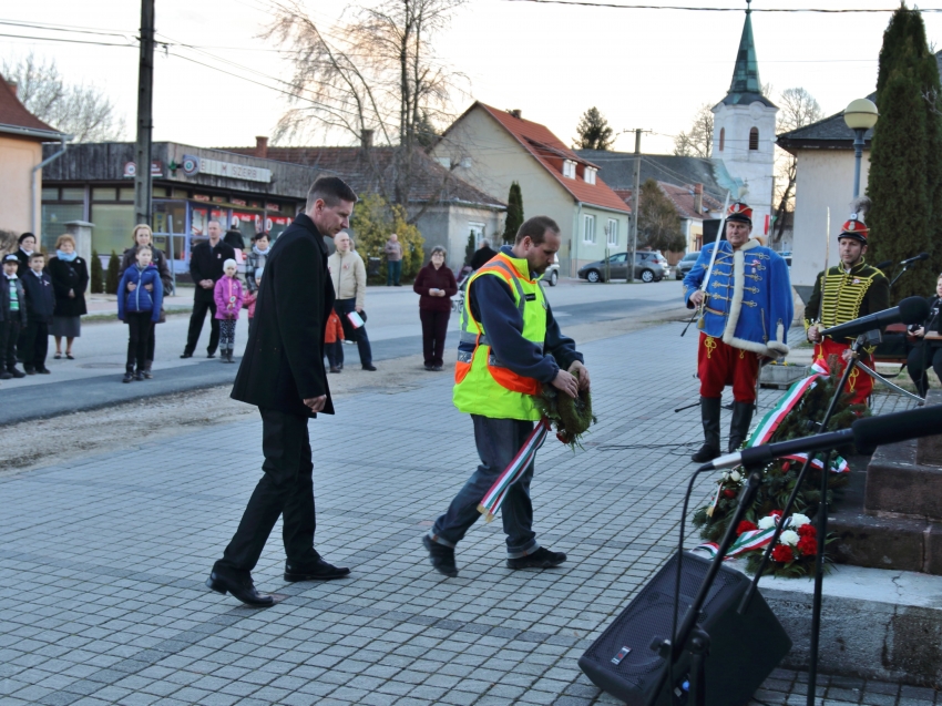 Az 1848-49-es forradalom és szabadságharc hagyomány-felelevenítő, történelmi megemlékezés