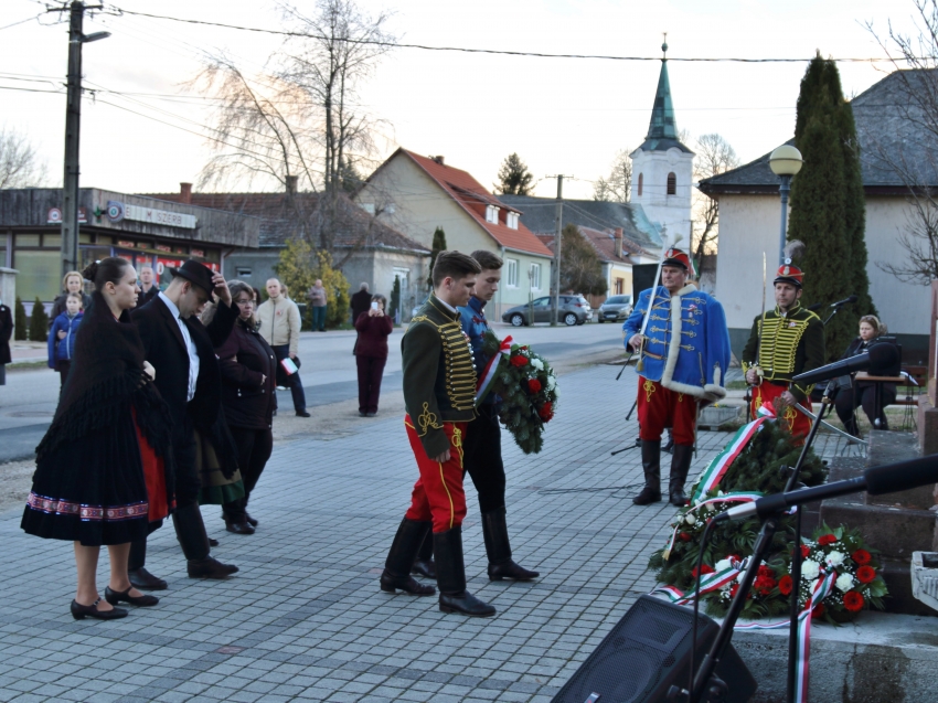 Az 1848-49-es forradalom és szabadságharc hagyomány-felelevenítő, történelmi megemlékezés