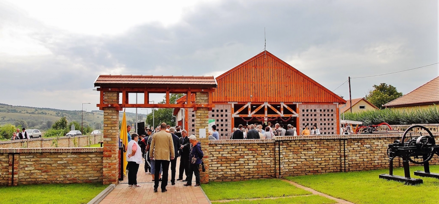 HELYI TERMELŐI PIAC